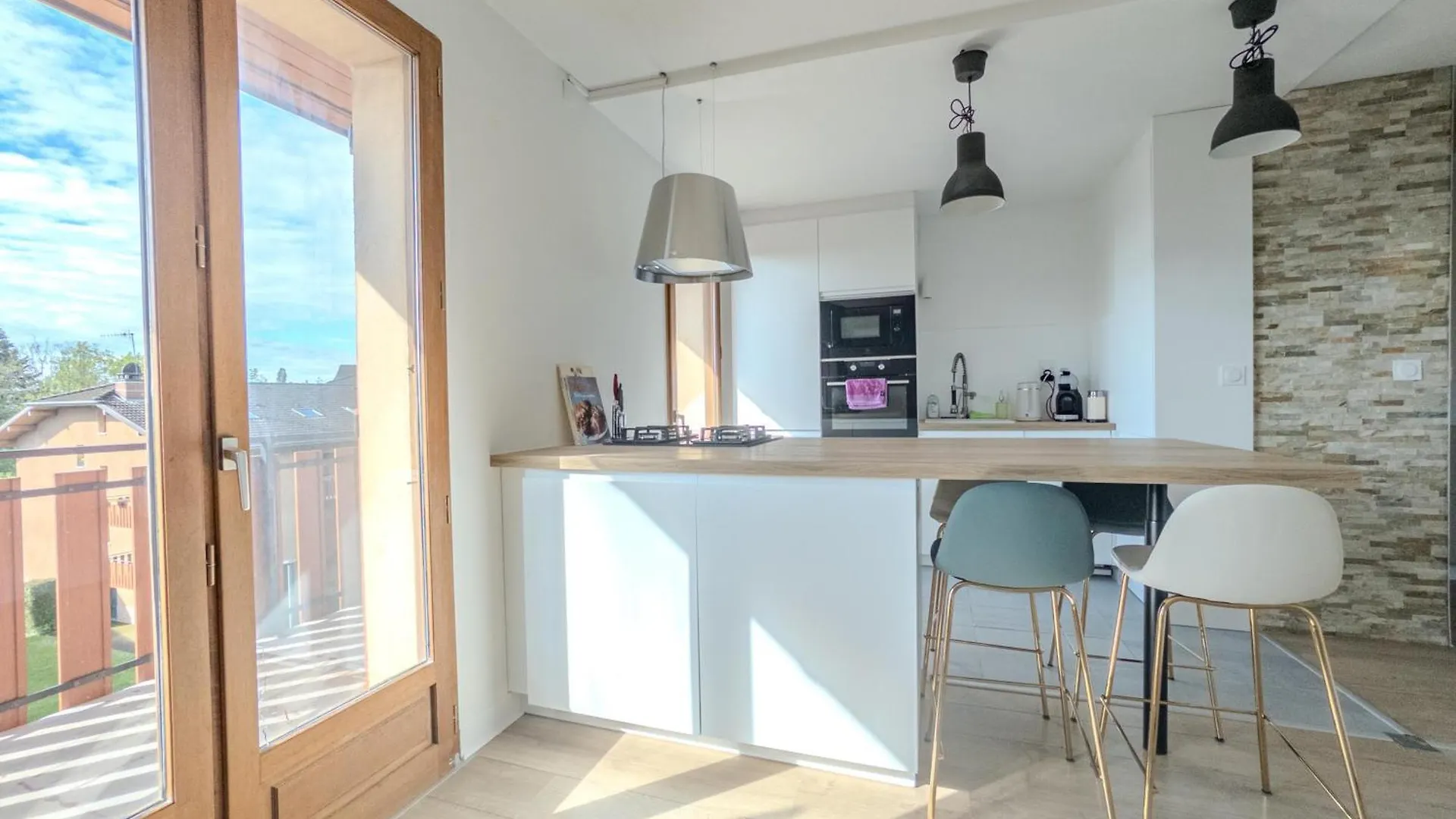 Appartement De Standing - Parking Prive Gex